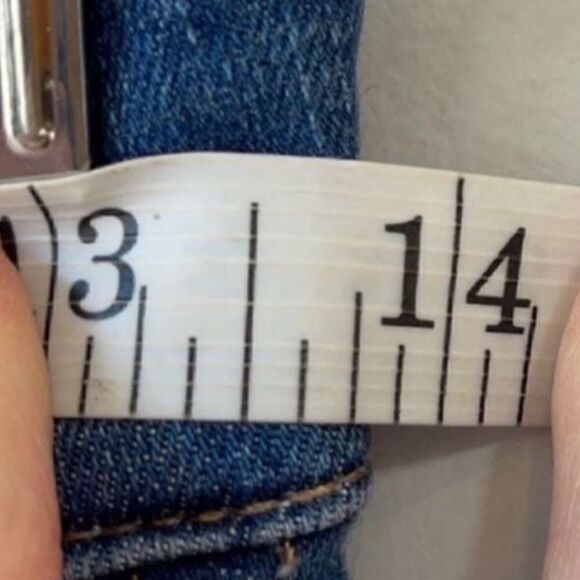 Madewell 9” Mid-Rise Skinny Jeans With Magic Pockets - Picture 10 of 13